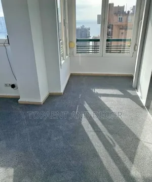 Silent and Soft Wall to Wall Carpet for Modern Workspaces