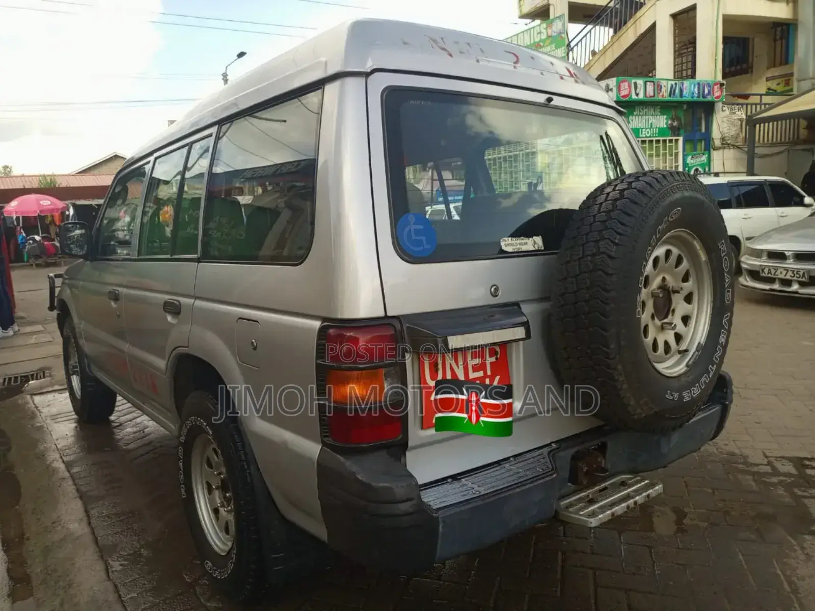 Mitsubishi Pajero 2001 Silver