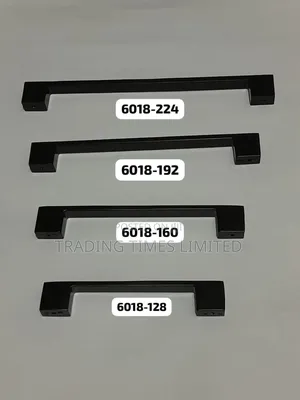 6018 -192mm Drawer Handle Black