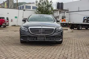 Mercedes-Benz E400 2018 Black