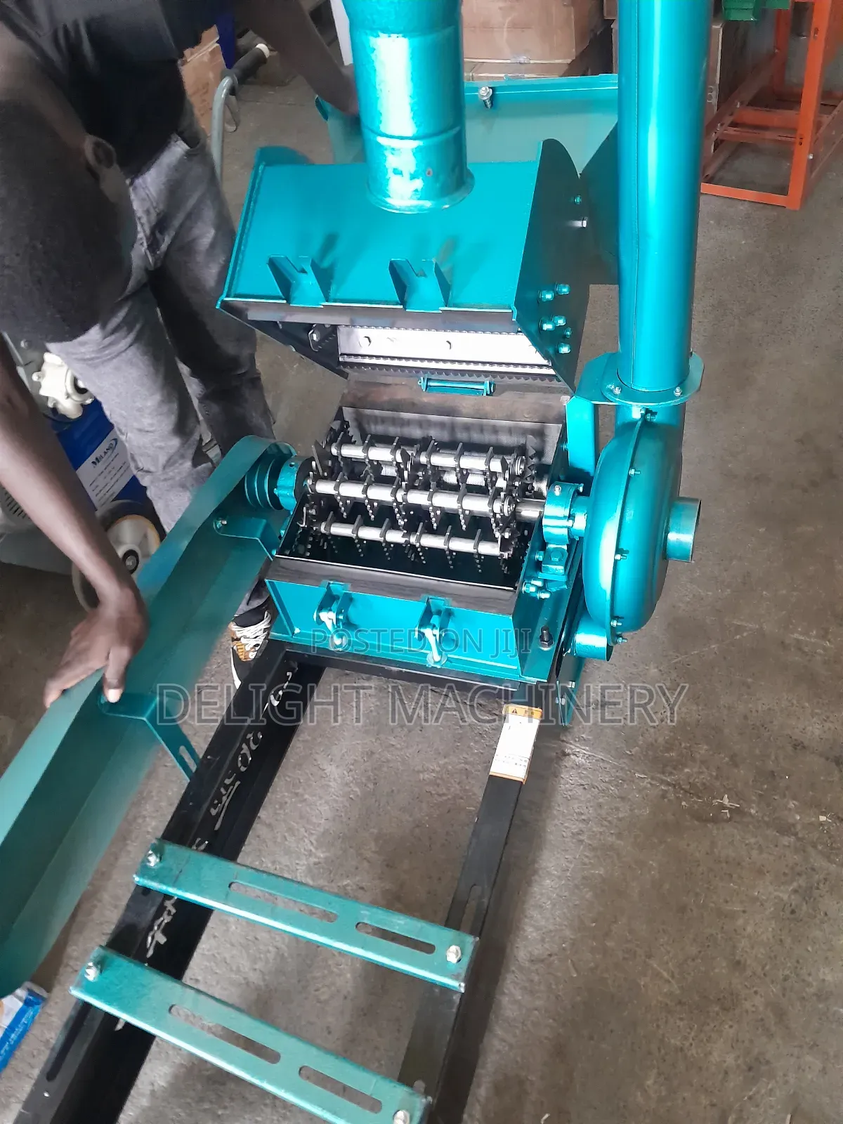 7.5hp STCL Electric Poshomill