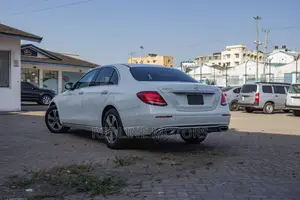Mercedes-Benz E200 2018 White