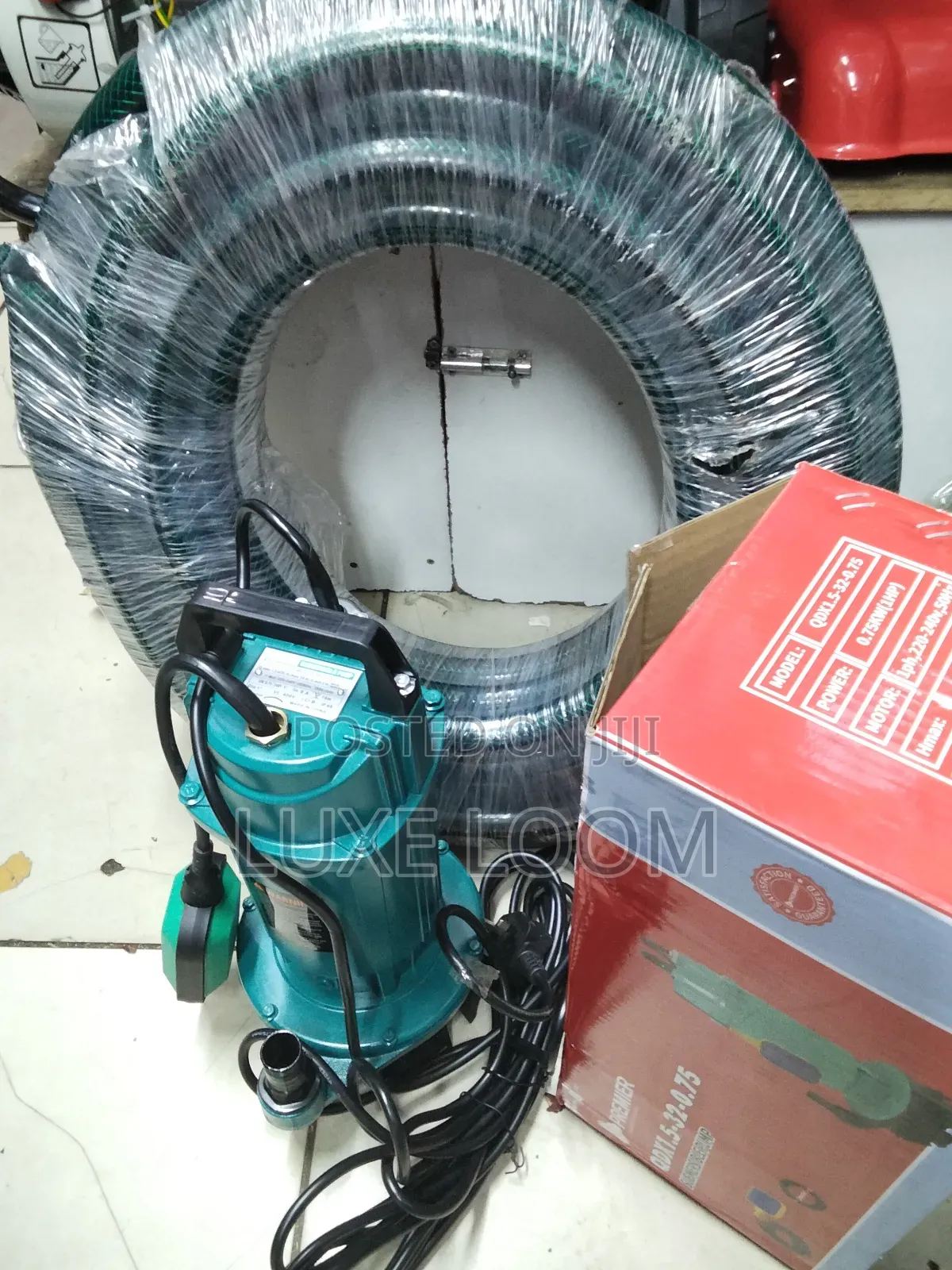 Premier Submersible Water Pump + Hose Pipe 1inch 30meters