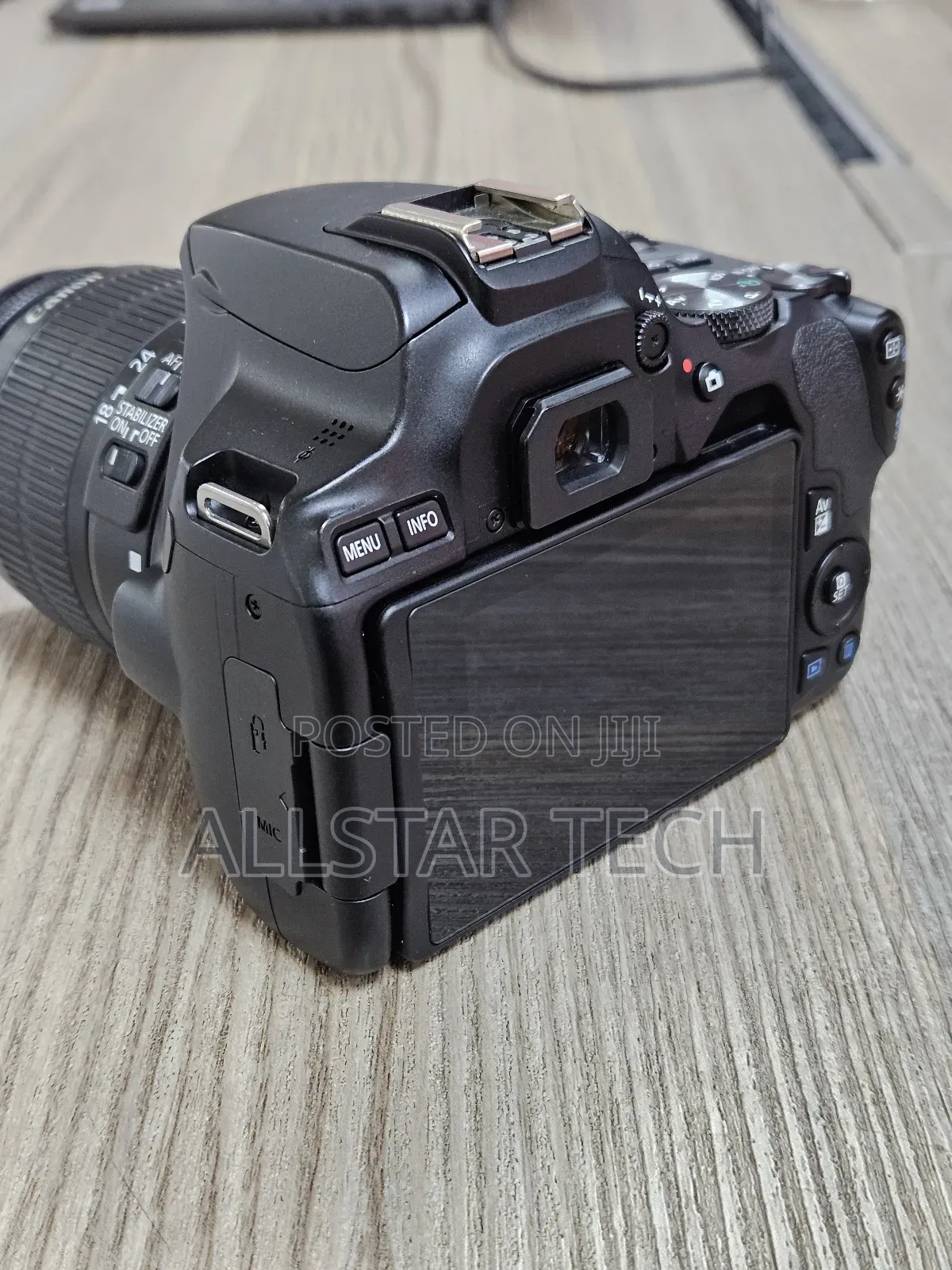 Canon Eos 250d With 18-55mm