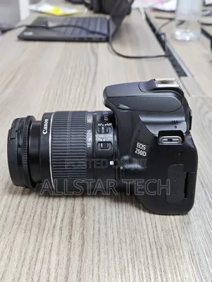 Canon Eos 250d With 18-55mm