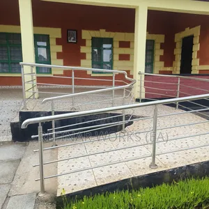 Refinar Stainless Steel Railings – Custom-Made to Fit