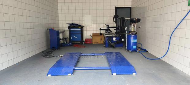 Heavy Duty 1.2m Rise Car Scissor Lift Machine