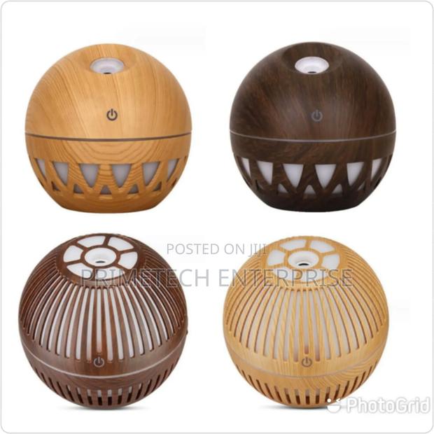 Wood Grain Round Shape Air Humidifier - main view