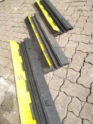 Cable Connector/Cable Protector~Cable Channel