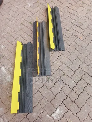 2 Channel Rubber Electric Cable Connector 910×500×70