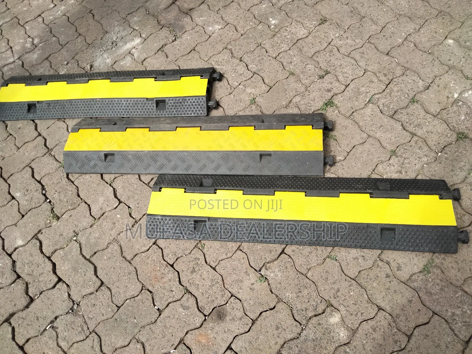 Heavy Duty Rubber Cable Protectors