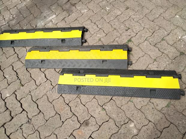 Heavy Duty Rubber Cable Protectors