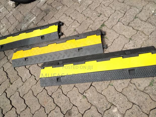 Cable Protectors/Cable Path(1m)