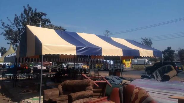 Tent-- Flat Top 100 Seaters Tent