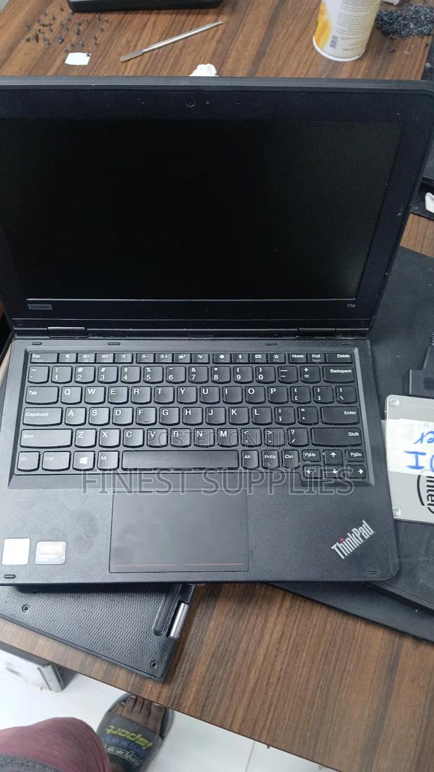 Laptop Lenovo 300e 4GB Intel Pentium SSD 128GB - thumbnail 4