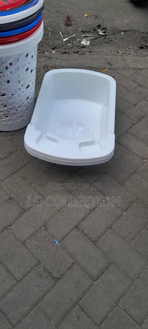 Baby Bathing Basin - main view