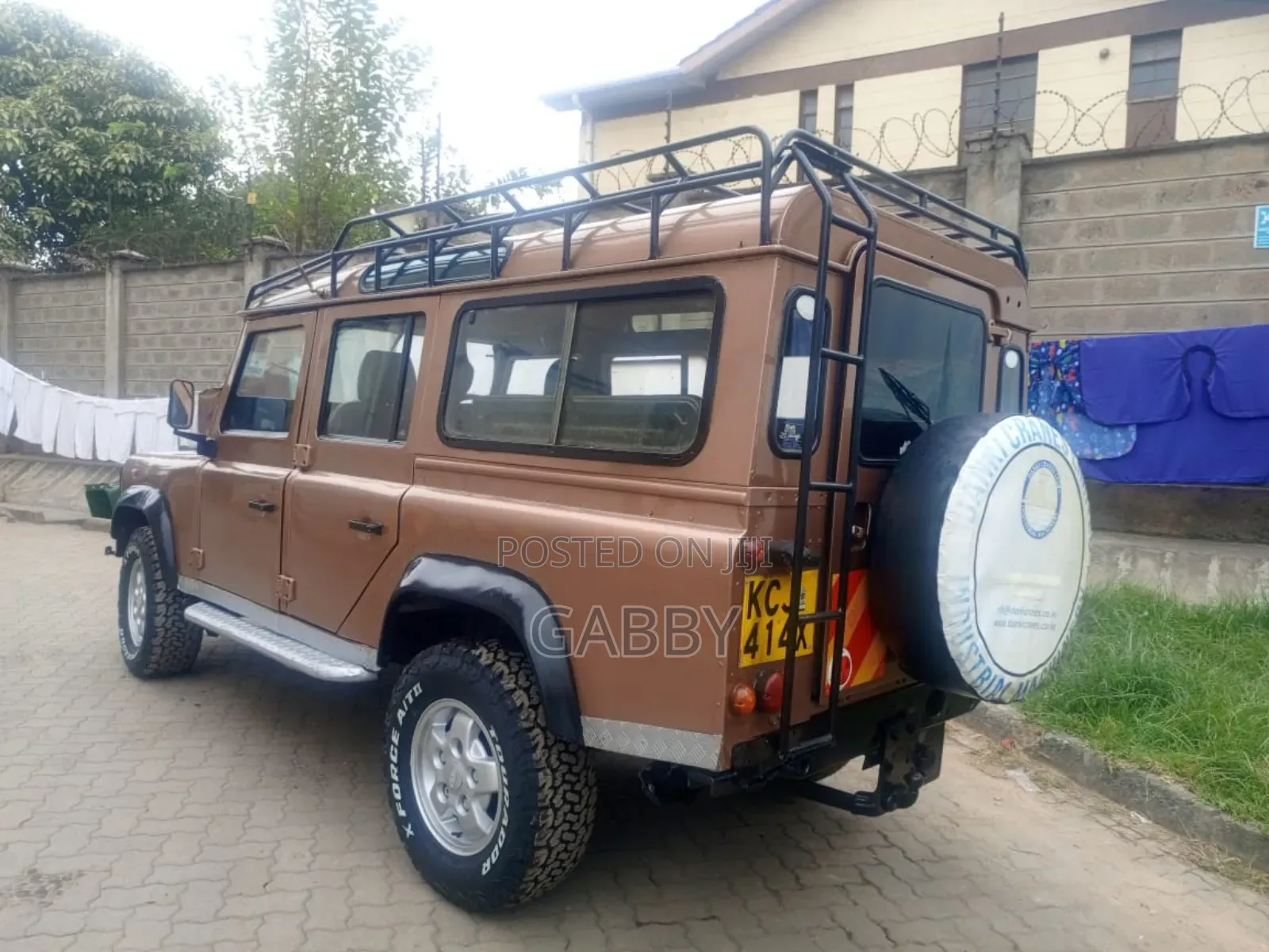 Land Rover Defender 2005 Brown