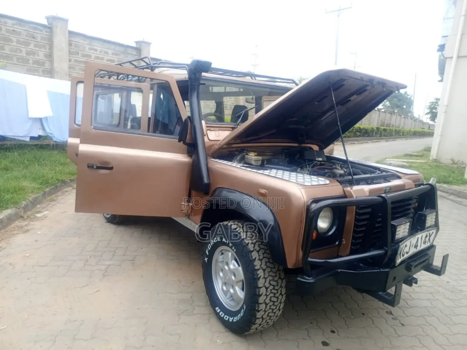 Land Rover Defender 2005 Brown