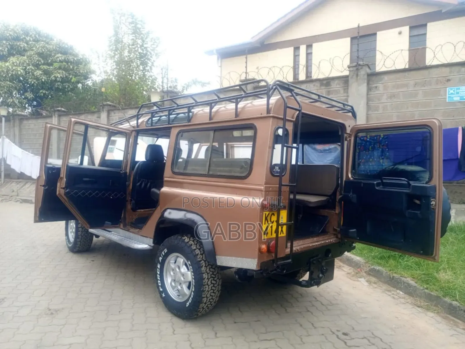 Land Rover Defender 2005 Brown