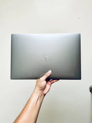 Laptop Dell Precision 5550 32GB Intel Core i7 SSD 512GB