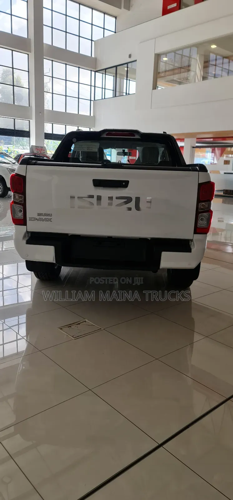 New Isuzu D-MAX 2025 Off white