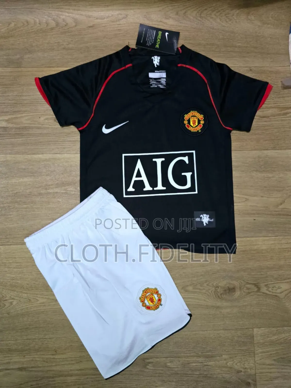 Manchester United Aig Kids Jersey.