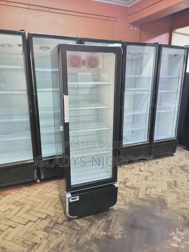 Bigger Size Display Fridge ( 400l Perfect Condition) - thumbnail 3