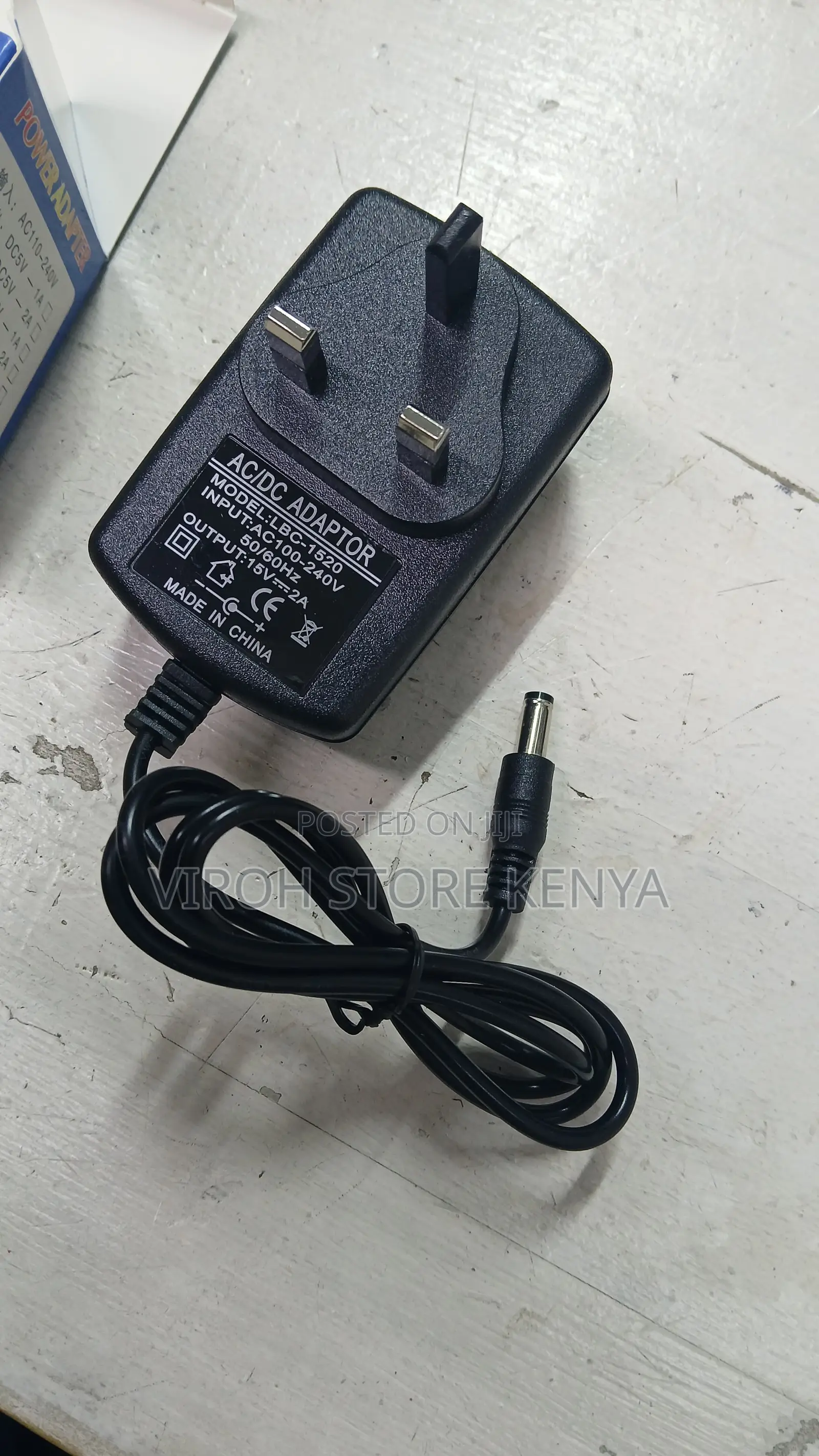 Power Adapter Ac/Dc 9v 1a