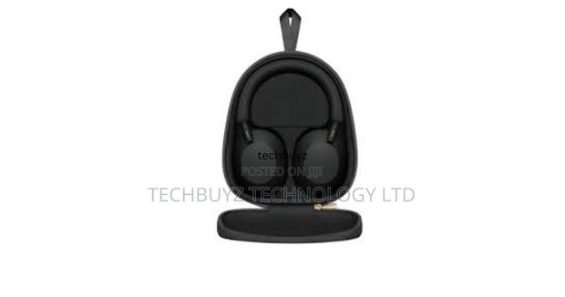 Sony Wh-1000xm5 - main view