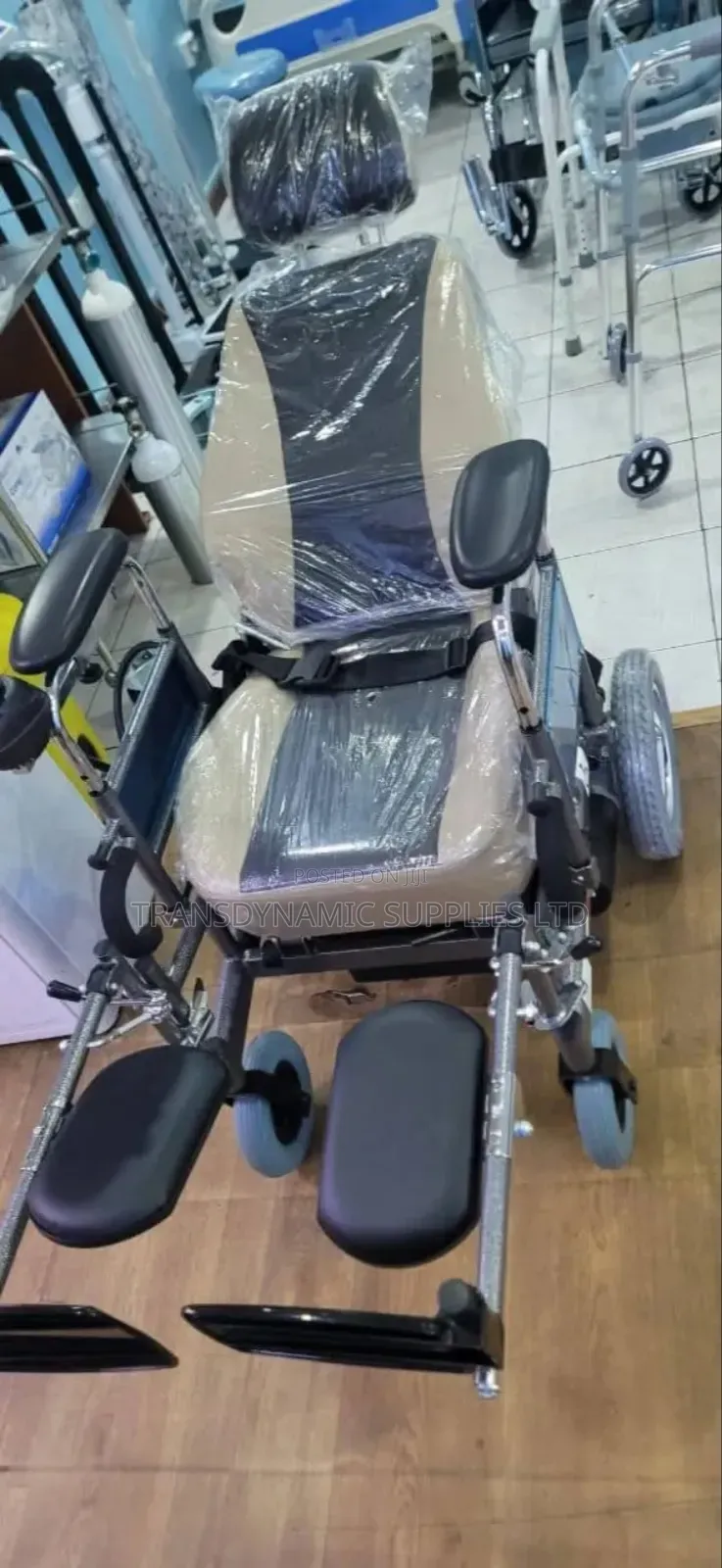 Electric Wheelchair/Heavy Duty