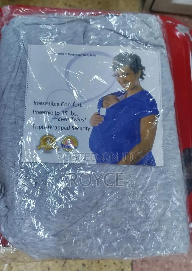 Baby Wrap Carrier - thumbnail 3