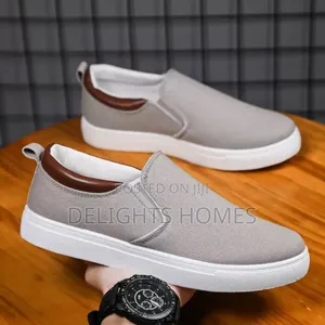 Versatile Casual Canvas