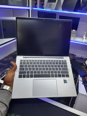 Laptop HP EliteBook 840 G9 16GB Intel Core I7 SSD 512GB