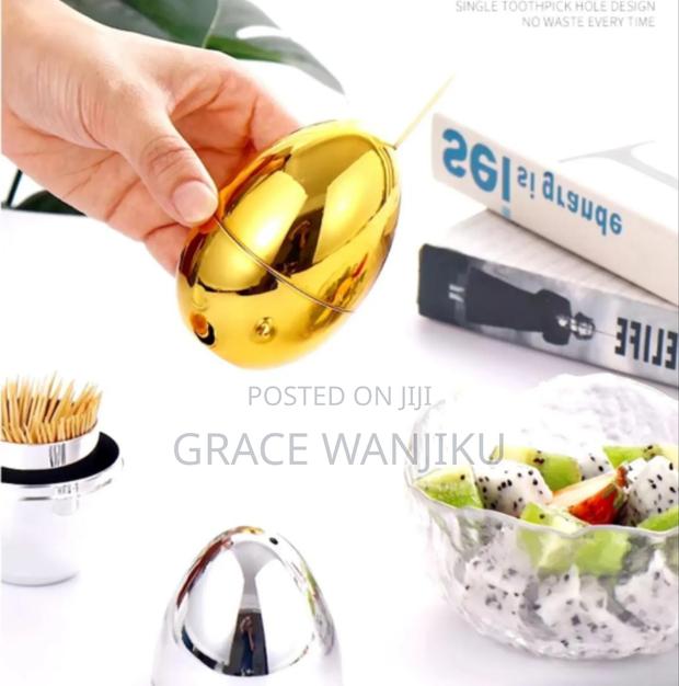 *Egg Shape Toothpick Holder