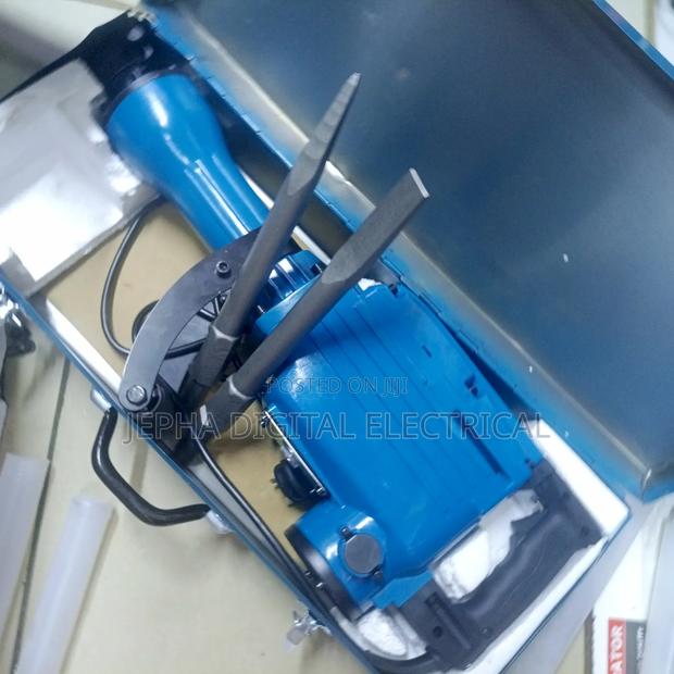 Makita Demolition Hammer Drill - main view