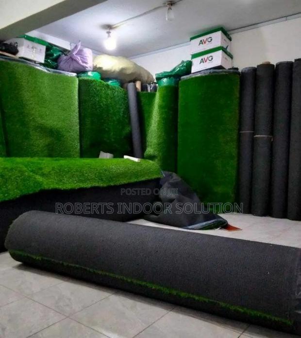 20mm Grass Carpet - Durable Maintenance-Free