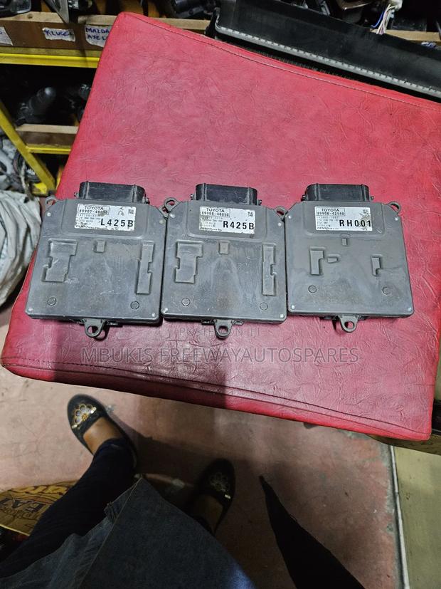 Headlight Computer Ballast Toyota