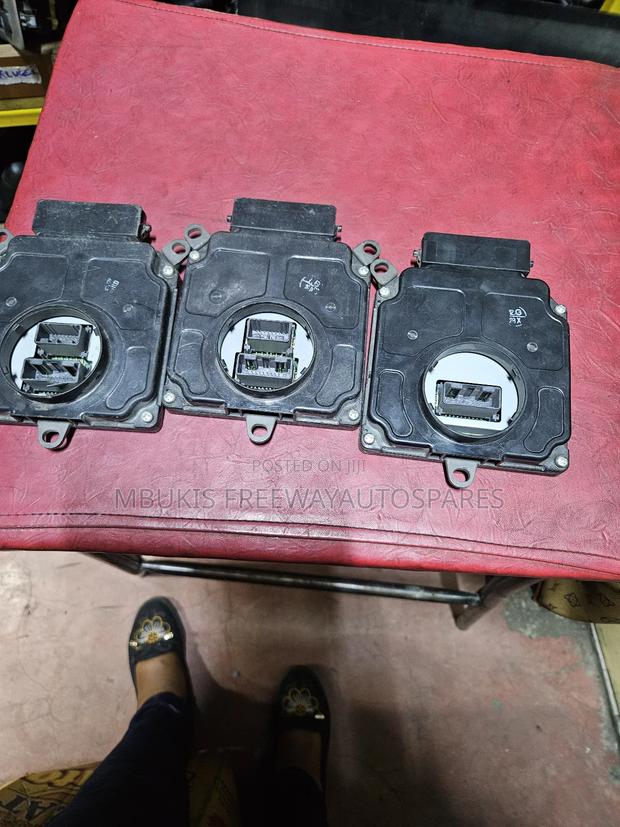 Headlight Computer Ballast Toyota - thumbnail 2