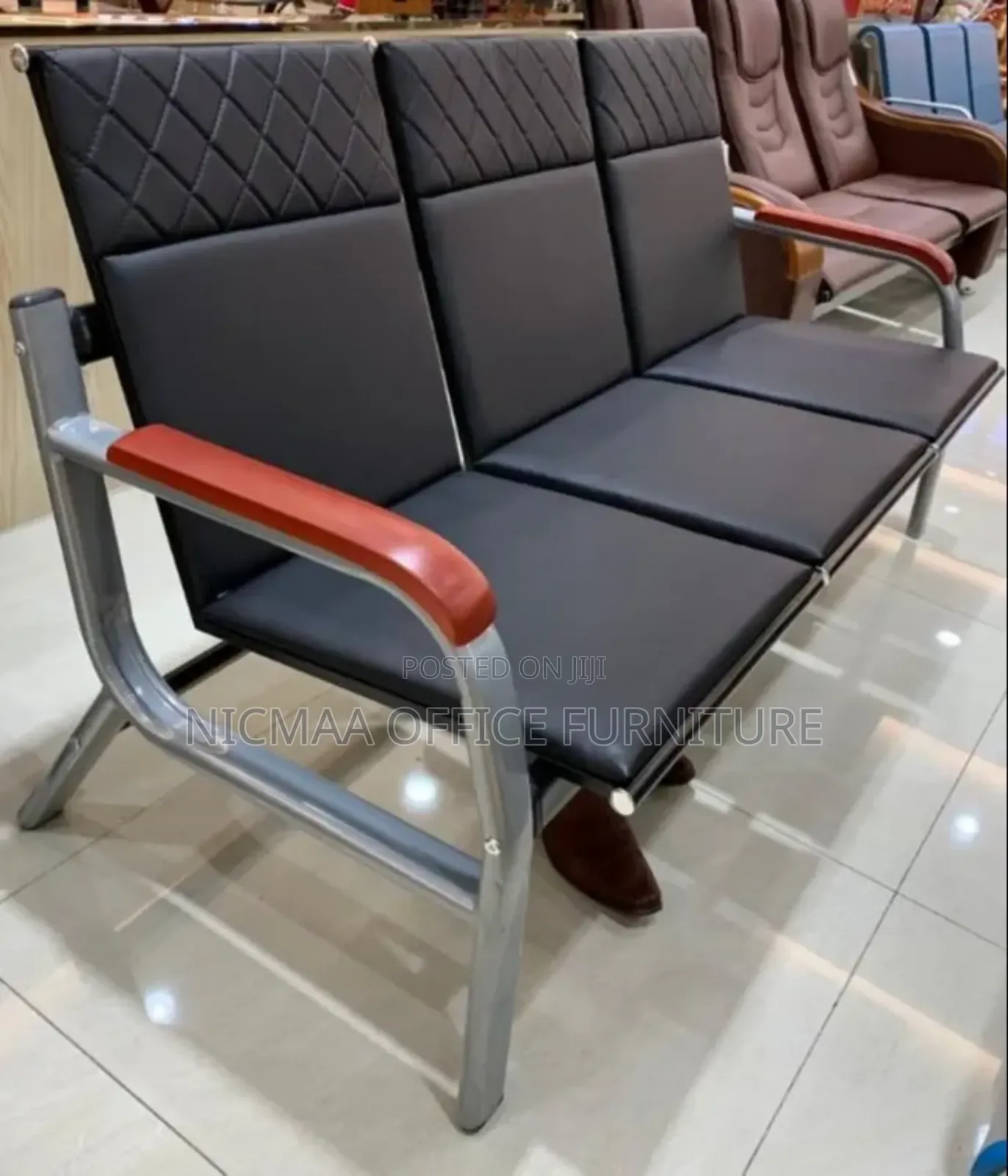 Sofa Luxury 5-Seater Leather Reception Sofa