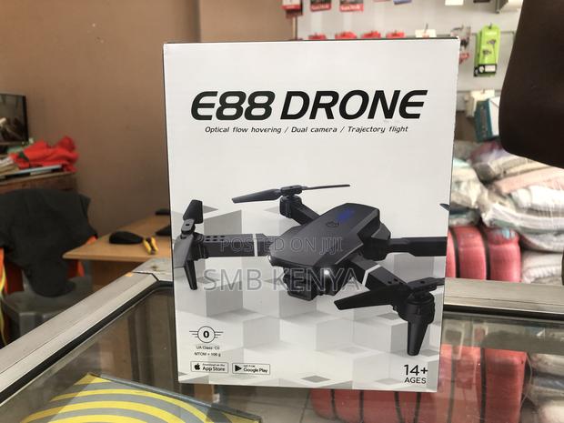 Foldable Drone E88 - main view