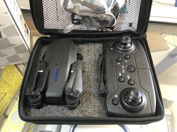 Foldable Drone E88 - thumbnail 3