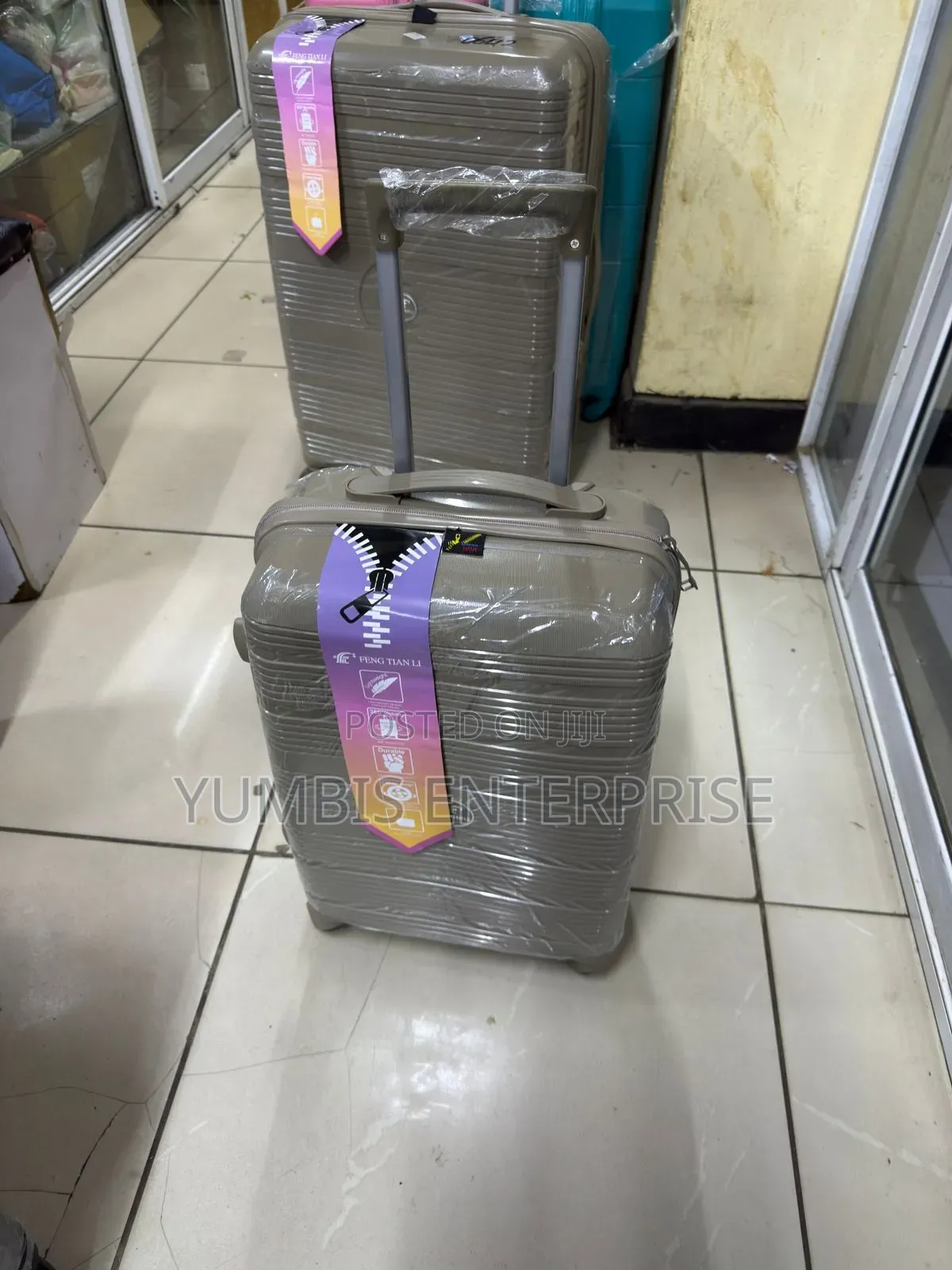 Small Si#Ize Rubber Suitcase