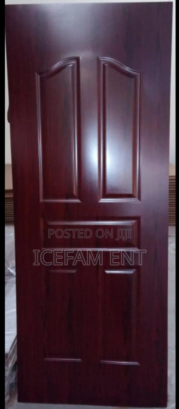 Laminated Biddingless Embozed Door - main view