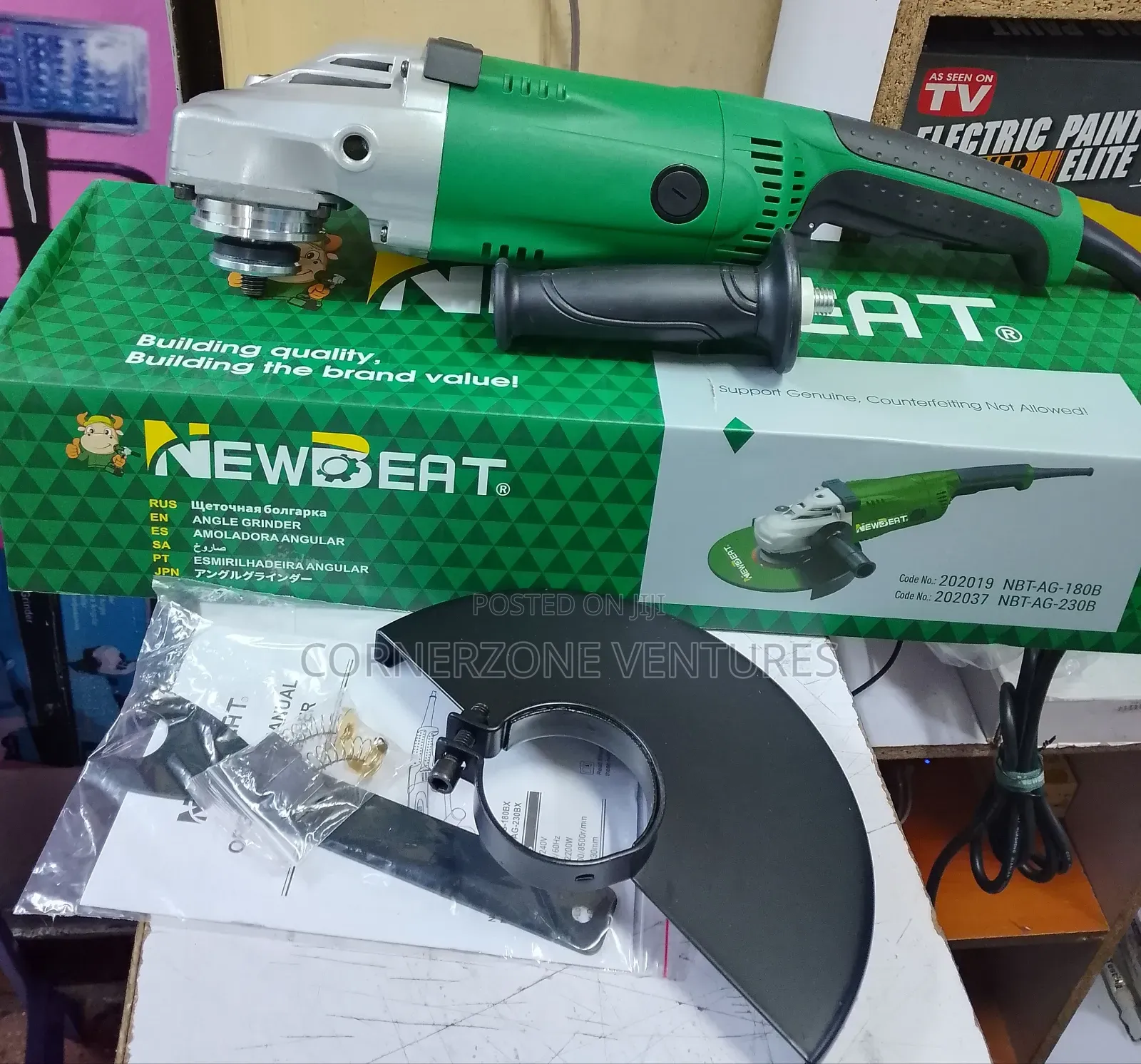 Newbeat Grinder 2200w / 9" Angle Grinder