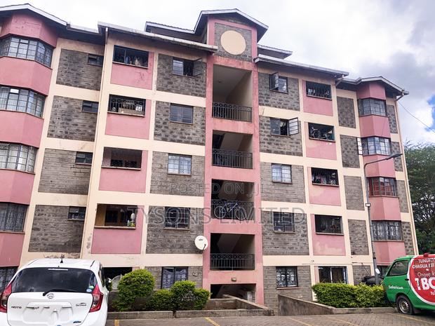 3bdrm Apartment in Madaraka Estate for sale
