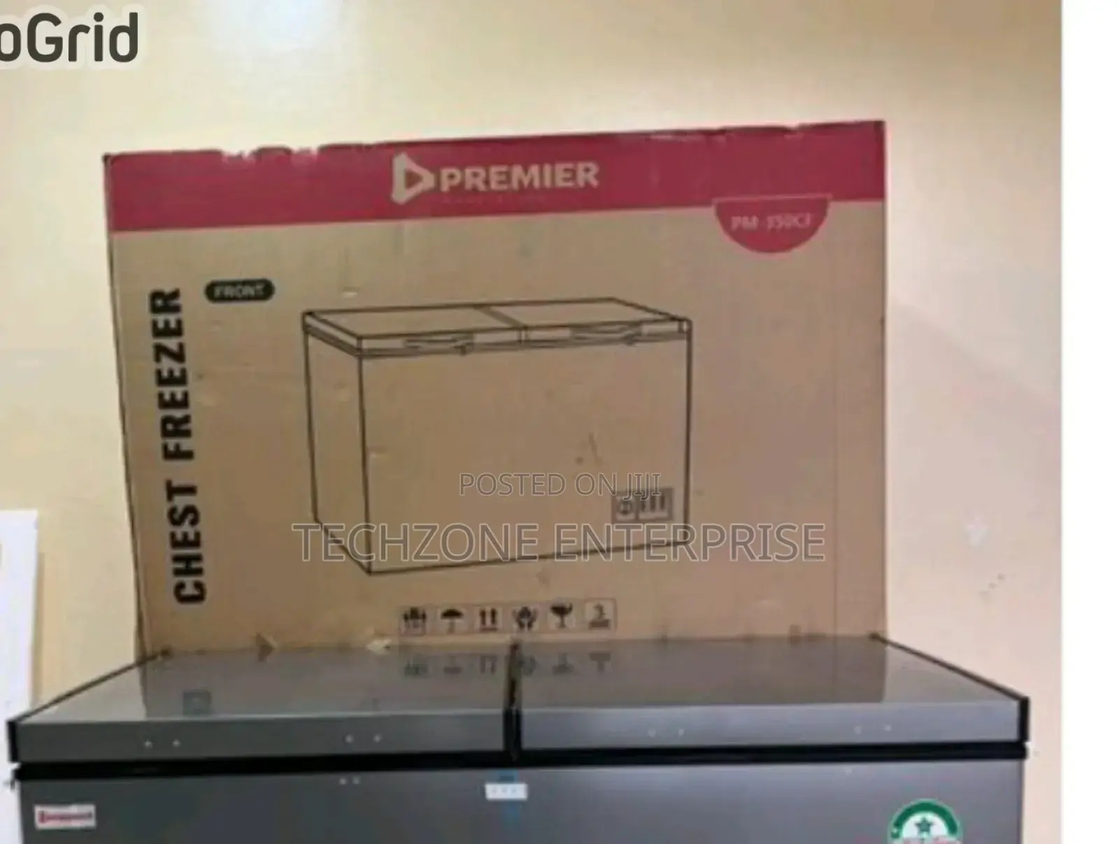 Premier Super 350 Litres Chest Freezer With Led Lights 