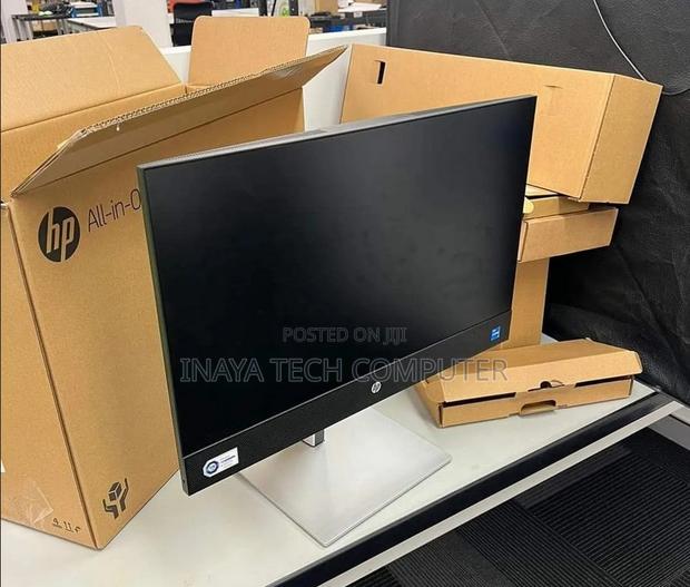 New Desktop Computer HP AiO 24 16GB Intel Core I7 SSD 512GB - main view