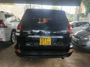 Toyota Land Cruiser 2008 Black