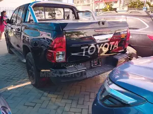 Toyota Hilux SR+ 4x4 2018 Black