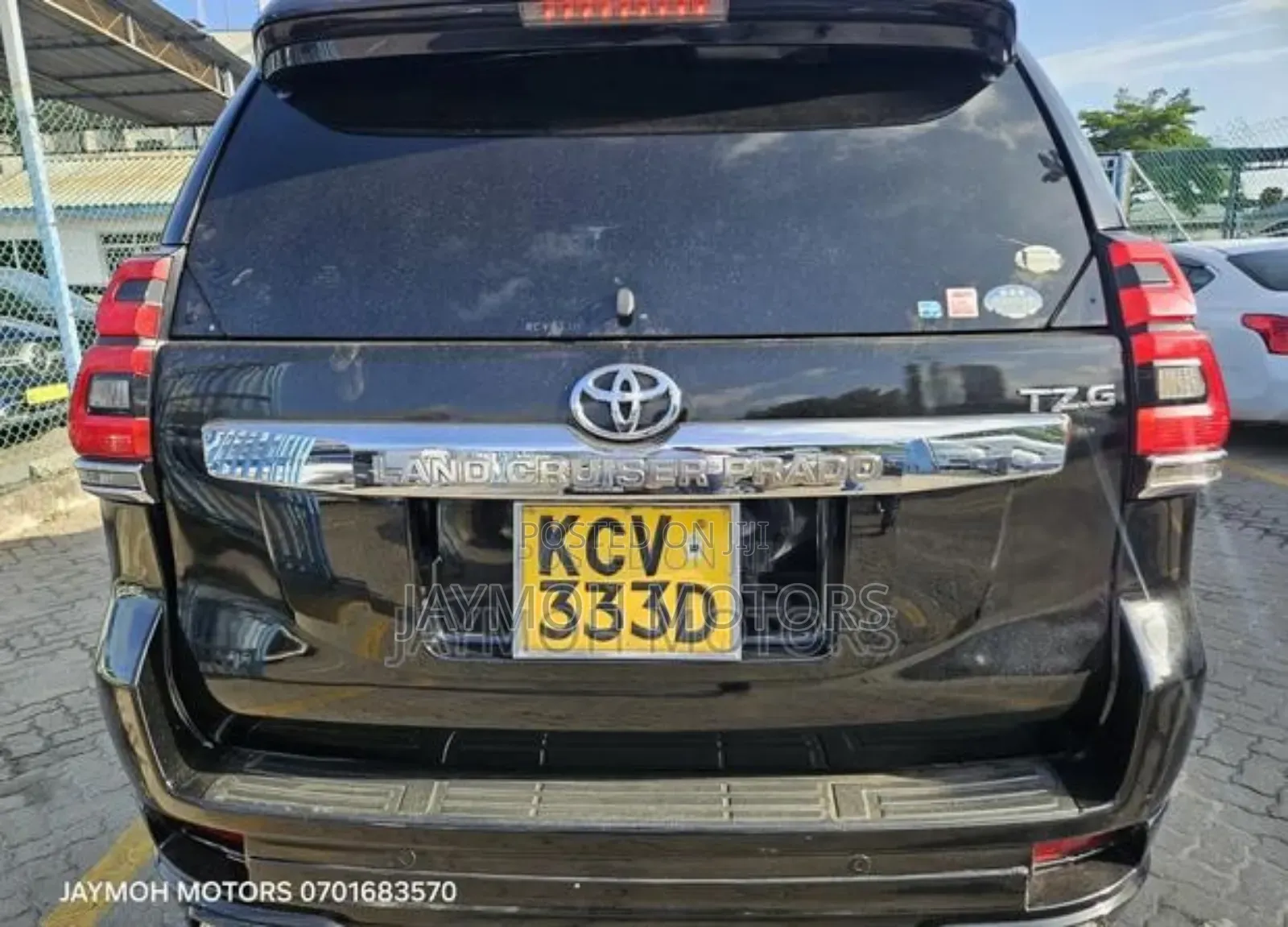 Toyota Land Cruiser Prado 2013 Black